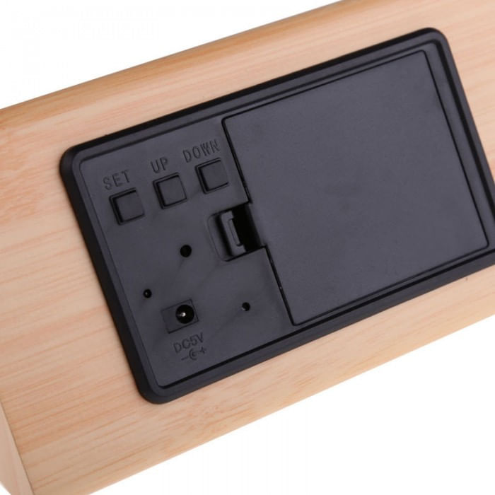 Relógio Madeira Triângulo